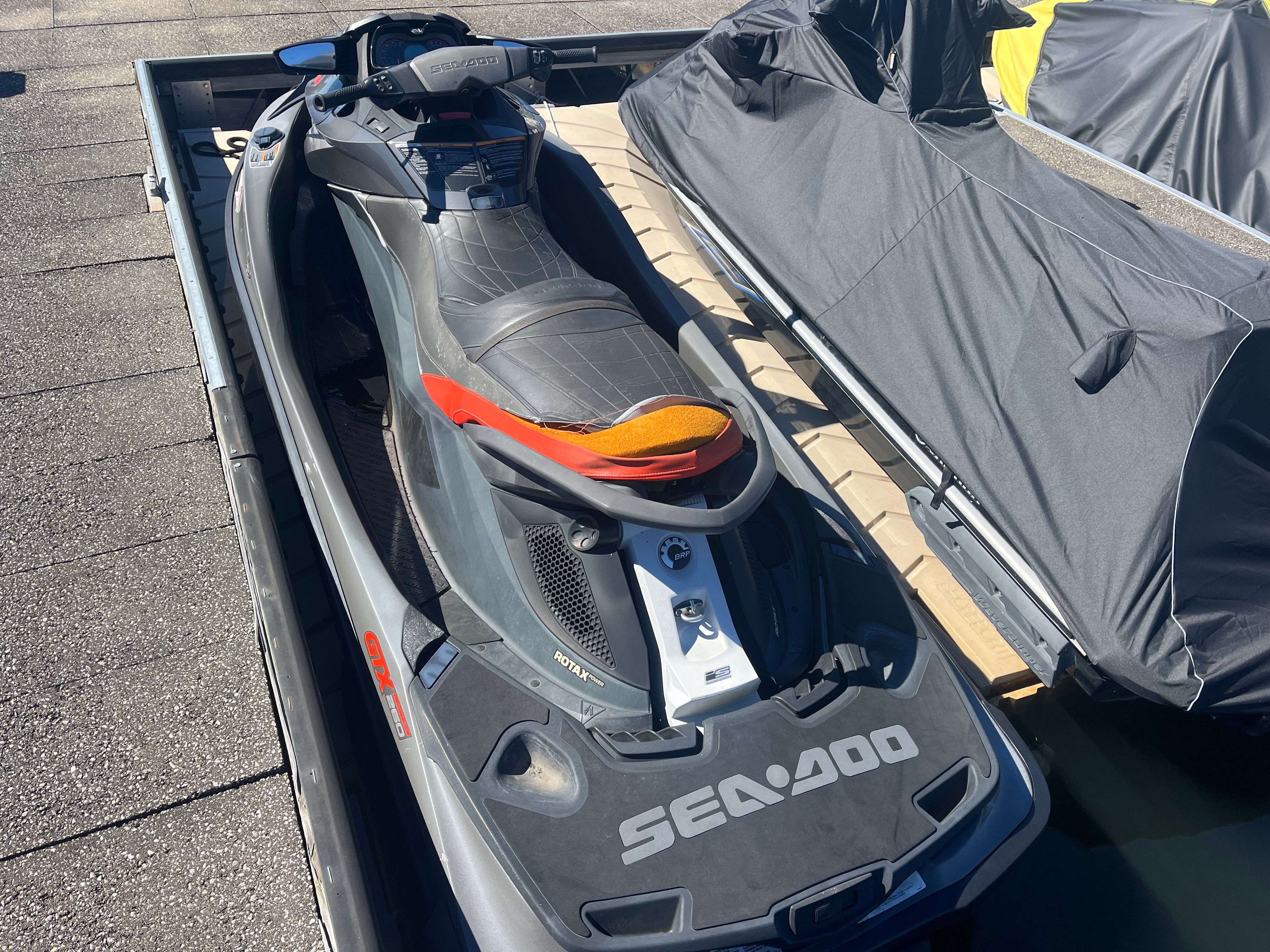 Used 2014 Sea-Doo GTX Limited, 36853 Dadeville - Boat Trader Used 2014 Sea-Doo GTX Limited, 36853 Dadeville - Boat Trader